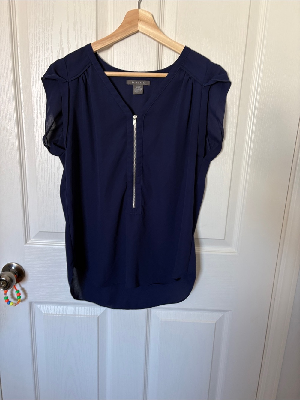 Suzy Shier Navy Front-Zip Cap Sleeve Blouse